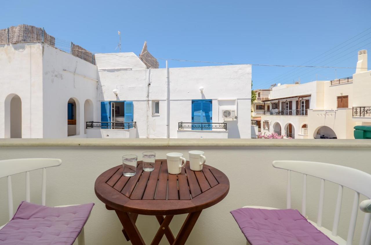 Simos Luxury Apartments Naxos City Kültér fotó